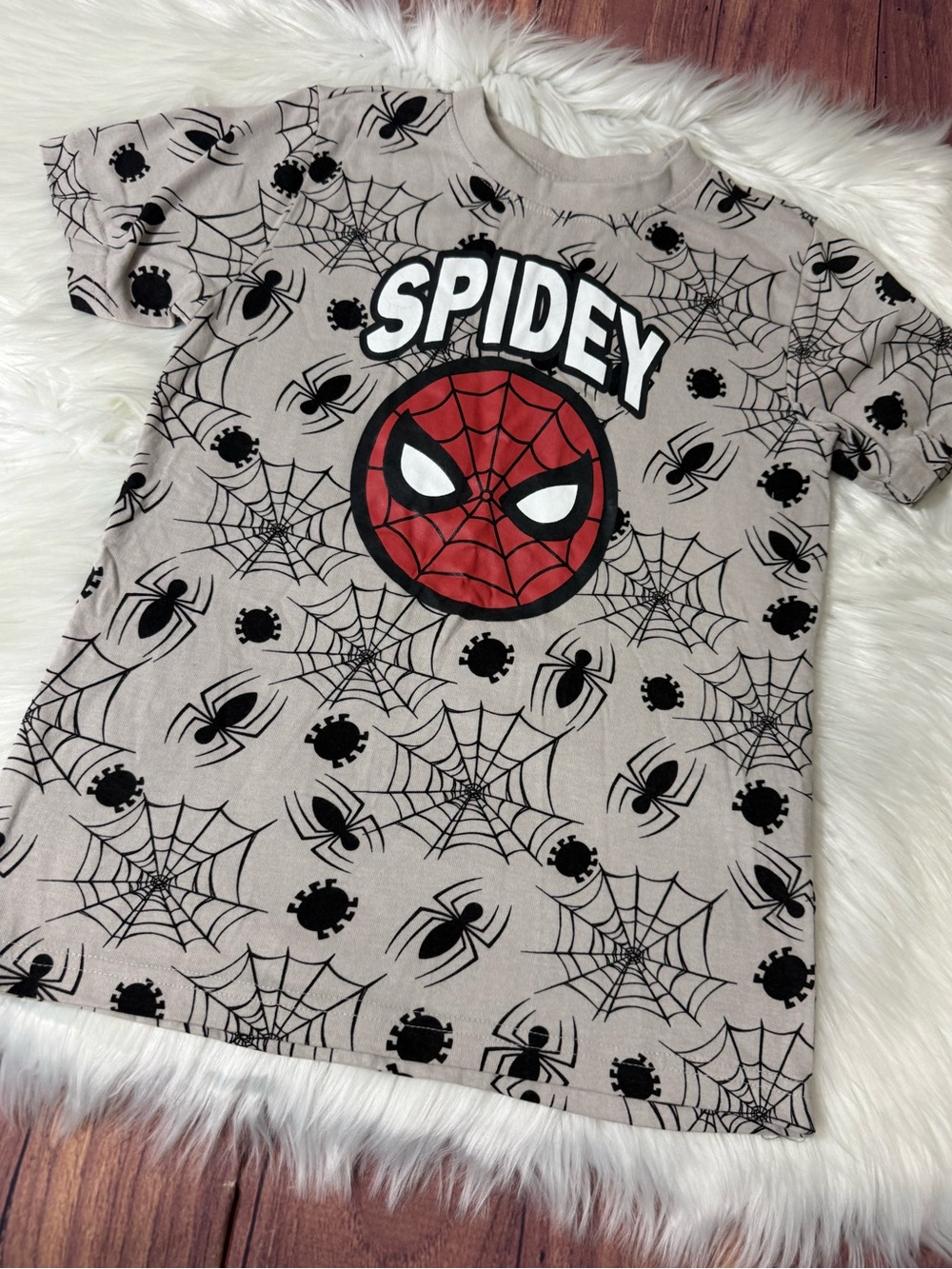 Marvel Spidey Spider-Man Graphic T-Shirt - Boys Size 7
